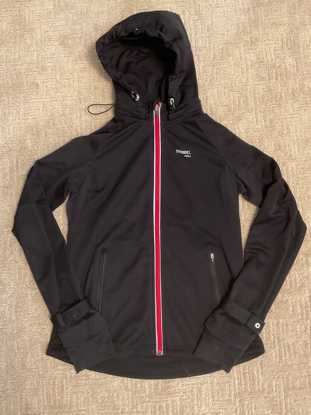 ♦️Running Room Balaclava Softshell Jacket Black Red Zip M Outdoor Athleisure EUC